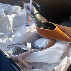 Brand new! Shoe dazzle beautiful pumps